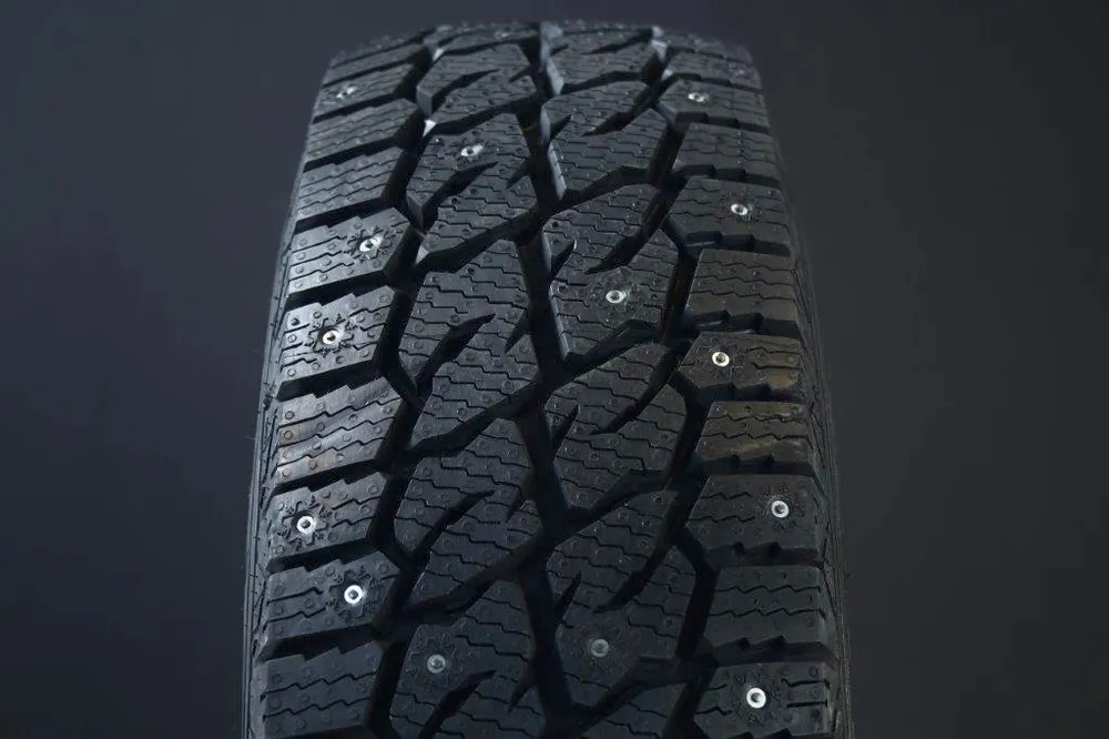 Handla nu 225/70R15 LINGLONG GREENMAX WINTER GRIP VAN 2 DUBB C-DÄCK
