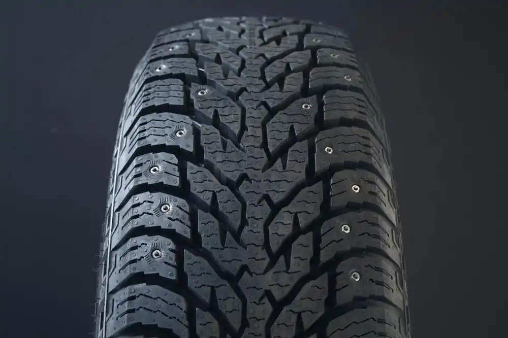 225/75R16 NOKIAN HAKKAPELIITTA LT3 DUBB Erbjudande