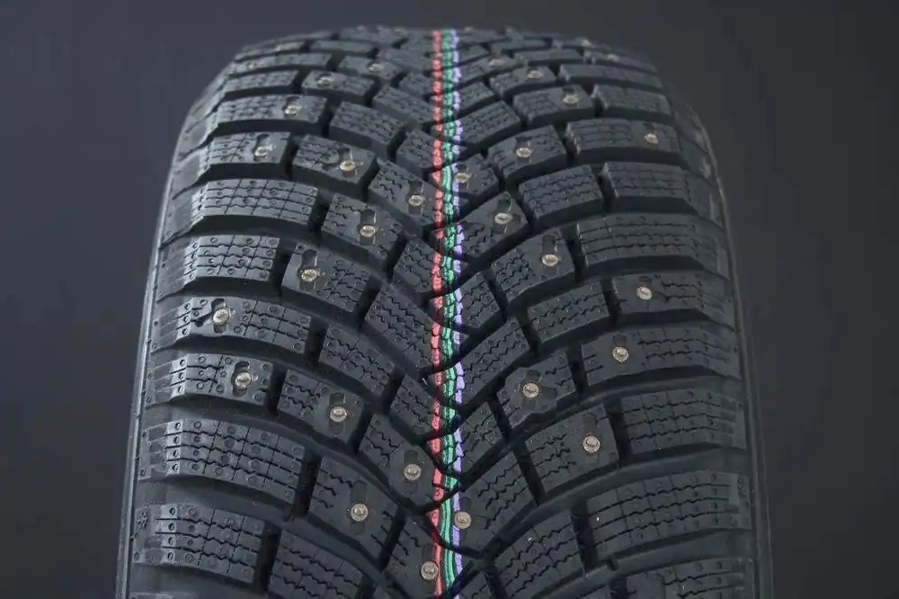 205/60R17 CONTINENTAL ICE CONTACT 3 DUBB Populär