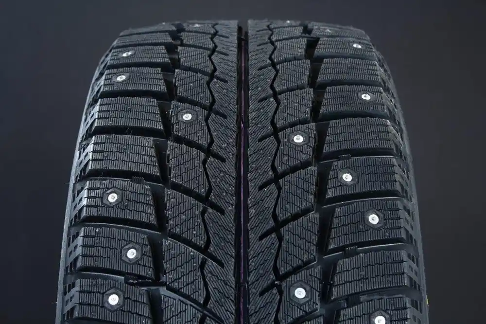 Rabatter 225/45R17 LANDSAIL ICE STAR 33 DUBB