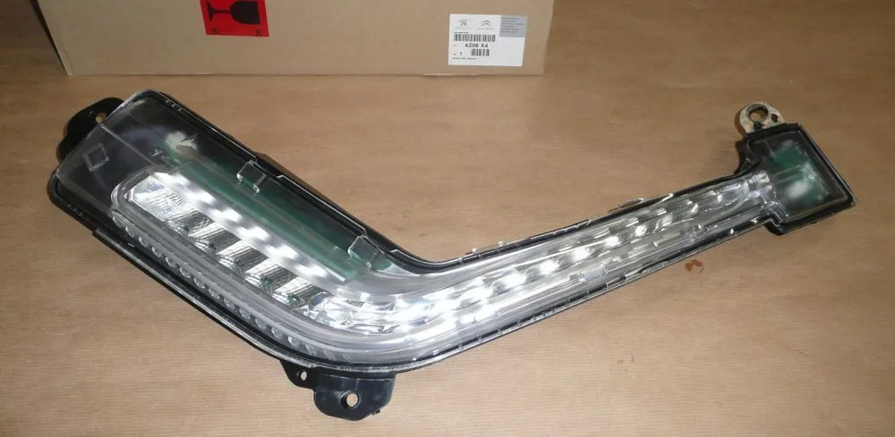 Led-varselljus - Peugeot 308 höger Snabb frakt