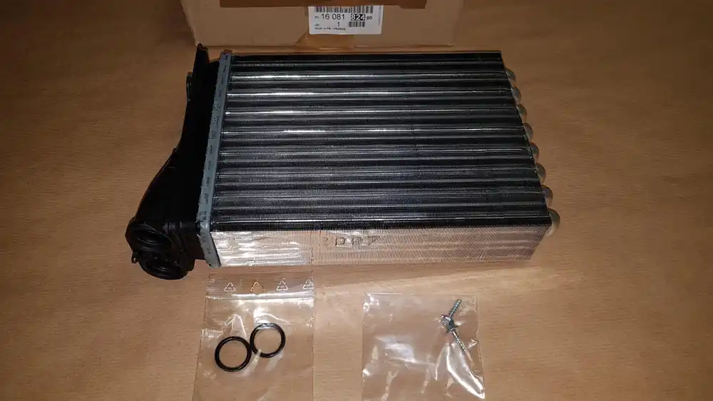 Snabb leverans Värmepaket - Citroën C3, Peugeot 208/2008 1.2/1.6VTI
